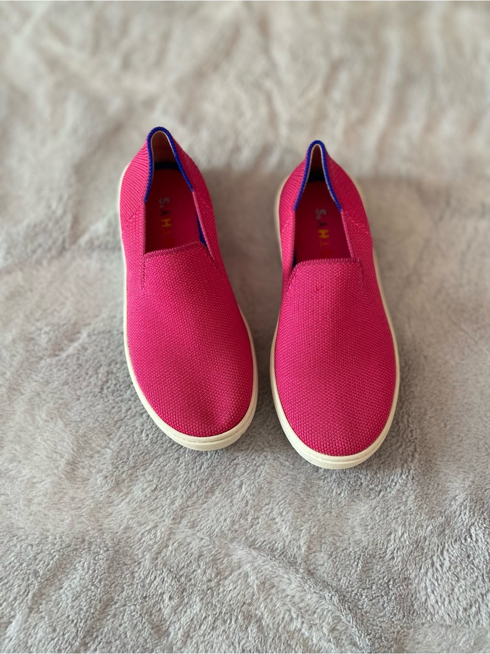 Rothy’s girls pink sneakers/ slip-on shoes